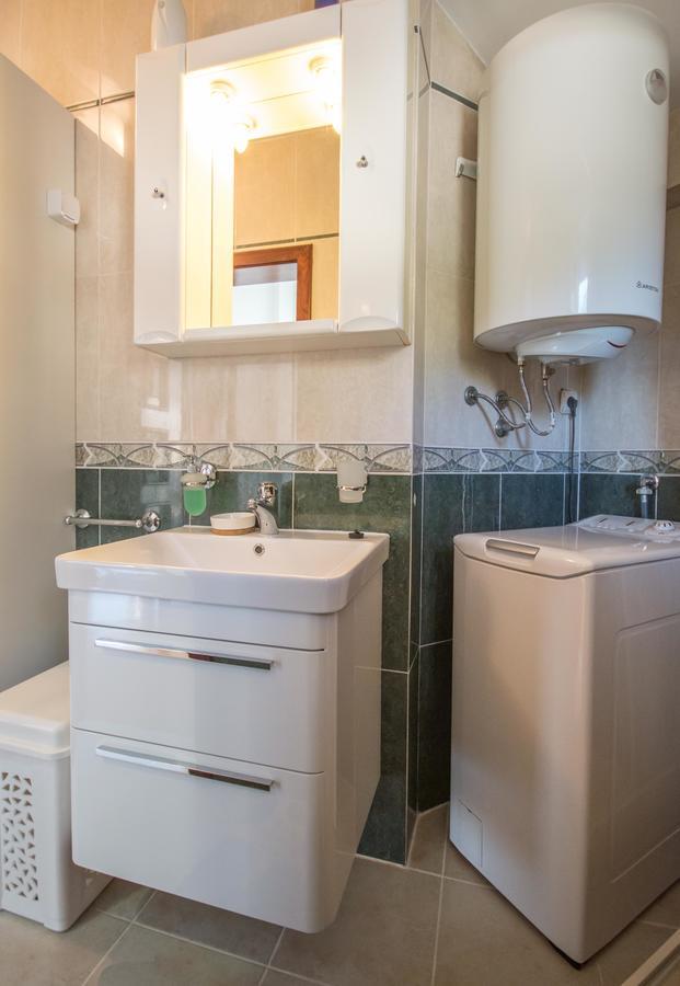 Apartment Kiwi Котор Екстериор снимка
