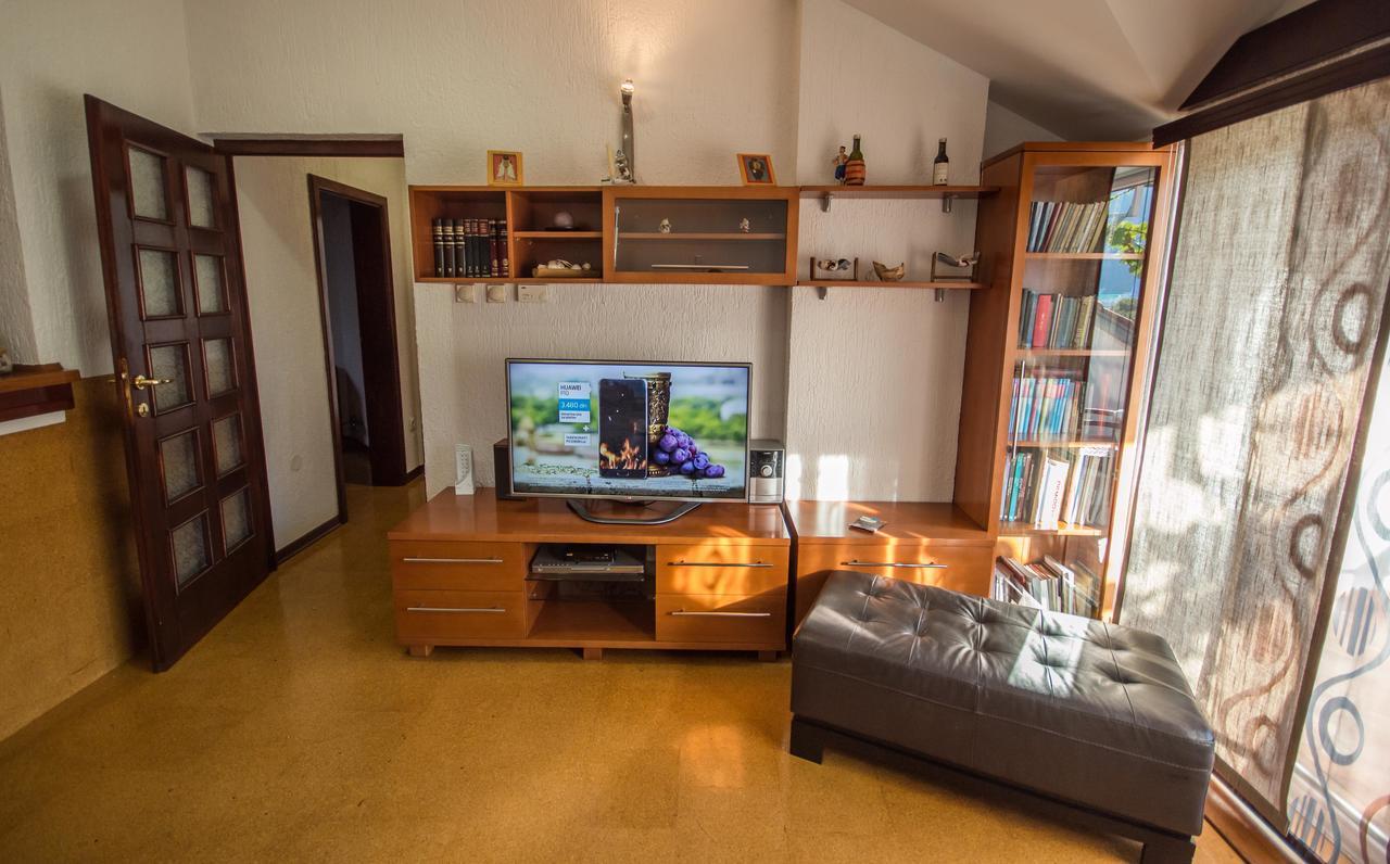 Apartment Kiwi Котор Екстериор снимка